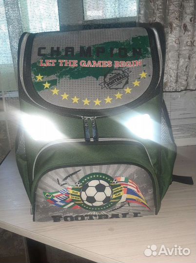 Ранец портфель рюкзак с ортопедической спинкой