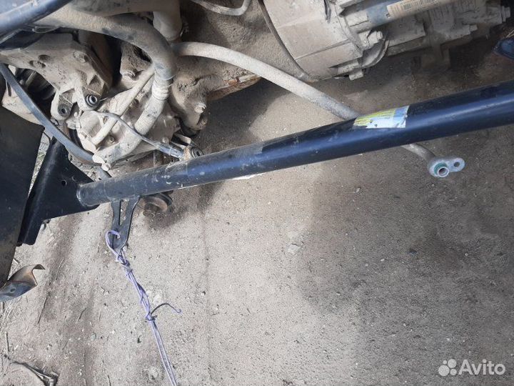 Поперечина подвески передней LADA Priora 1.6 21126