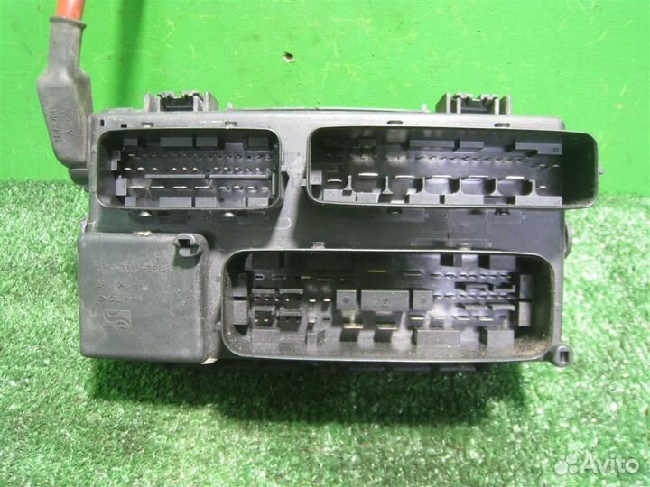 Блок предохранителей моторный Opel Corsa D 2007