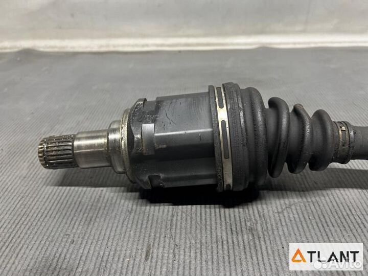 Привод передний левый toyota voxy