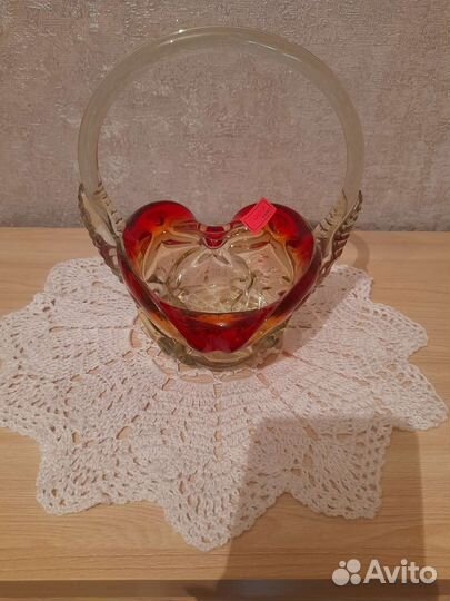 Ваза конфетница цветное стекло