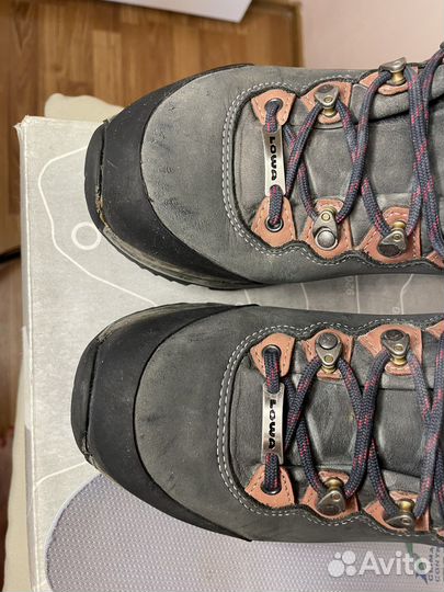 Трекинговые ботинки Lowa 40