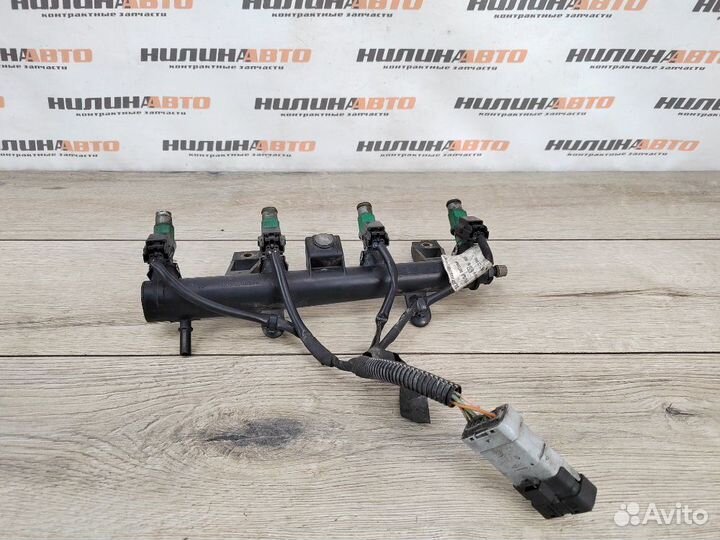 Рампа топливная Citroen C3 1.4 KFV(TU3A) 2008