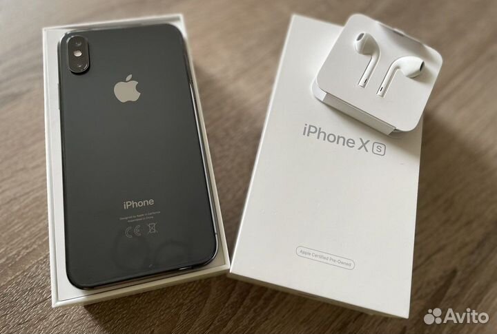 iPhone Xs, 64 ГБ