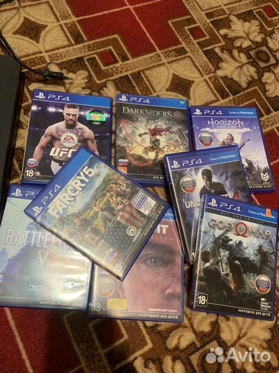 Sony playstation 4 PS4 slim 1tb