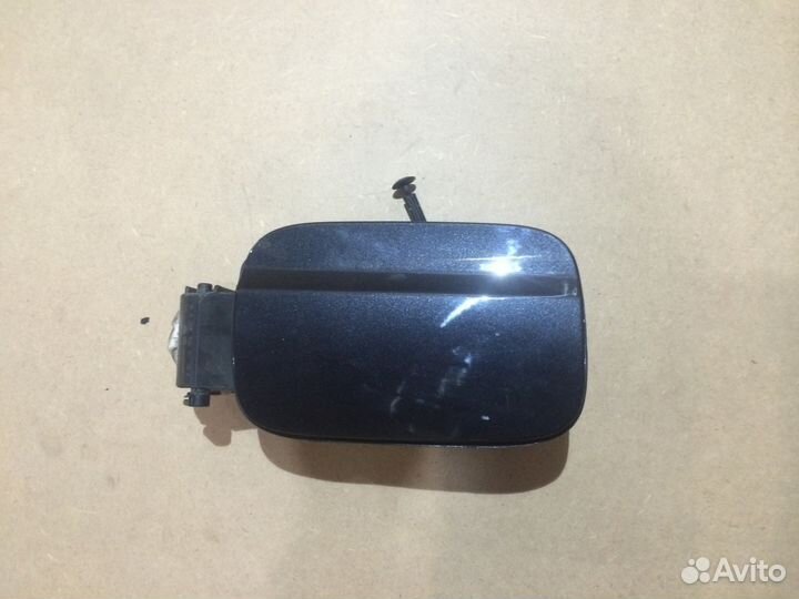 Лючок бензобака Mercedes C-class W204