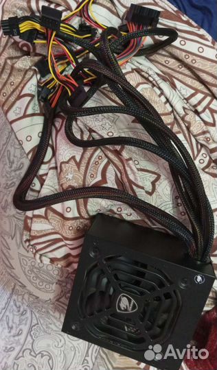 Блок питания cougar 700w