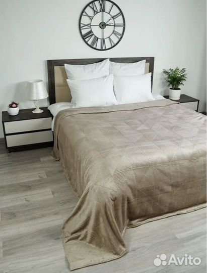 Плед покрывало 200х200. Новый