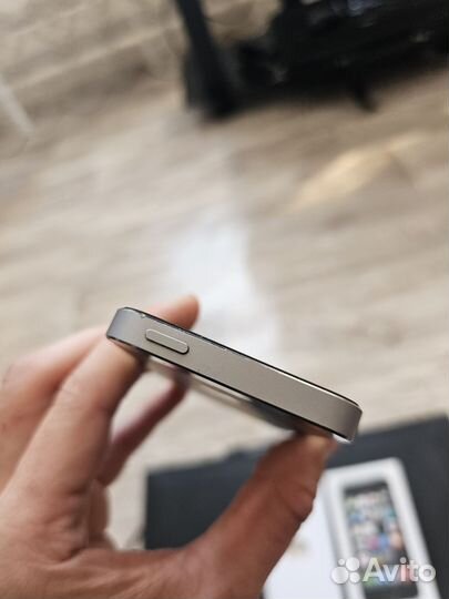 iPhone 5S, 32 ГБ