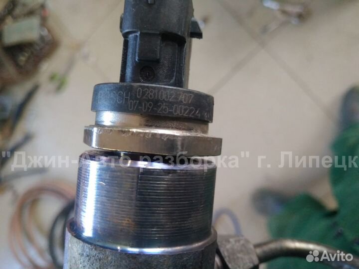 Датчик давления топливной рампы 2.4 Volvo XC70 S60