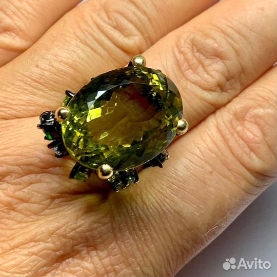 Кольцо с кварцем