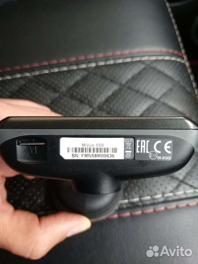 Видеорегистратор MIO mivue 688