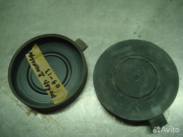 Ленд Ровер Пыльник фары Land Rover Discovery 09-13