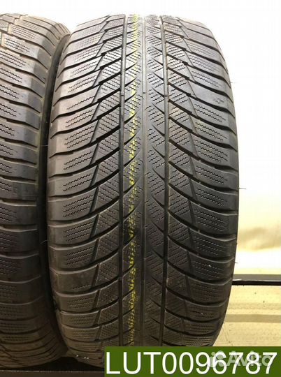 Bridgestone Blizzak LM-001 245/50 R19 105V