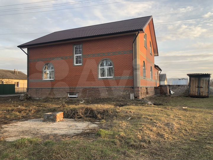 Дом 300 м² на участке 15 сот.