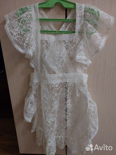 Белый школьный фартук