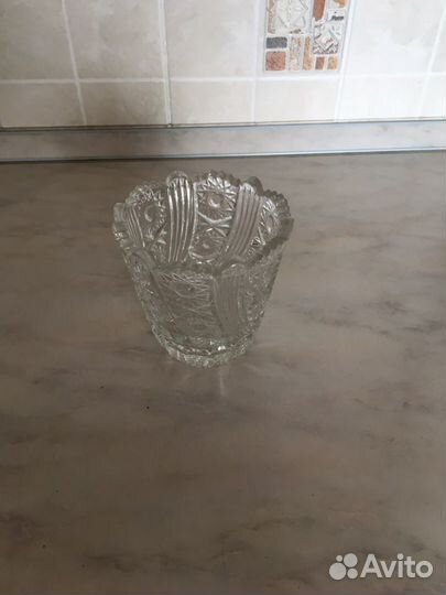 Хрустальная ваза