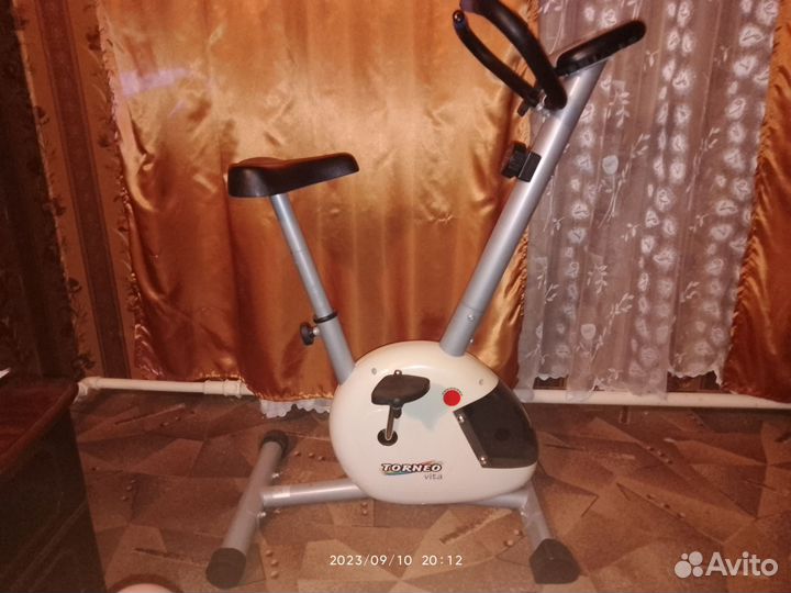 Велотренажер torneo vita