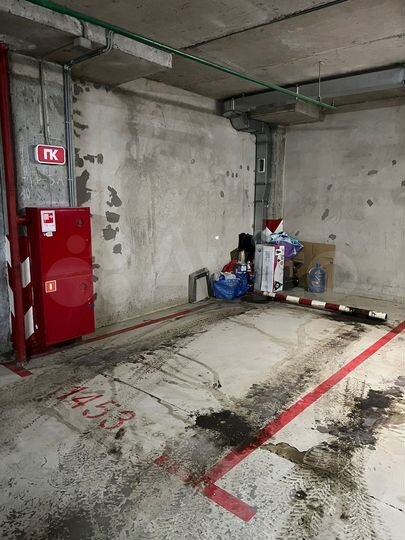 Машиноместо, 12 м²