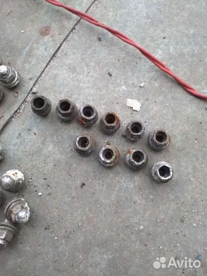 Колёсные гайки камри св 30