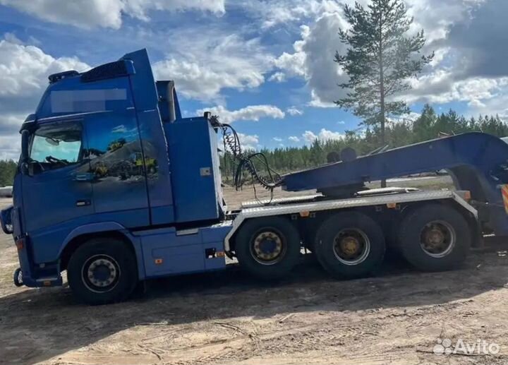 Pазбираем грузовик Volvo FH 2001-2005