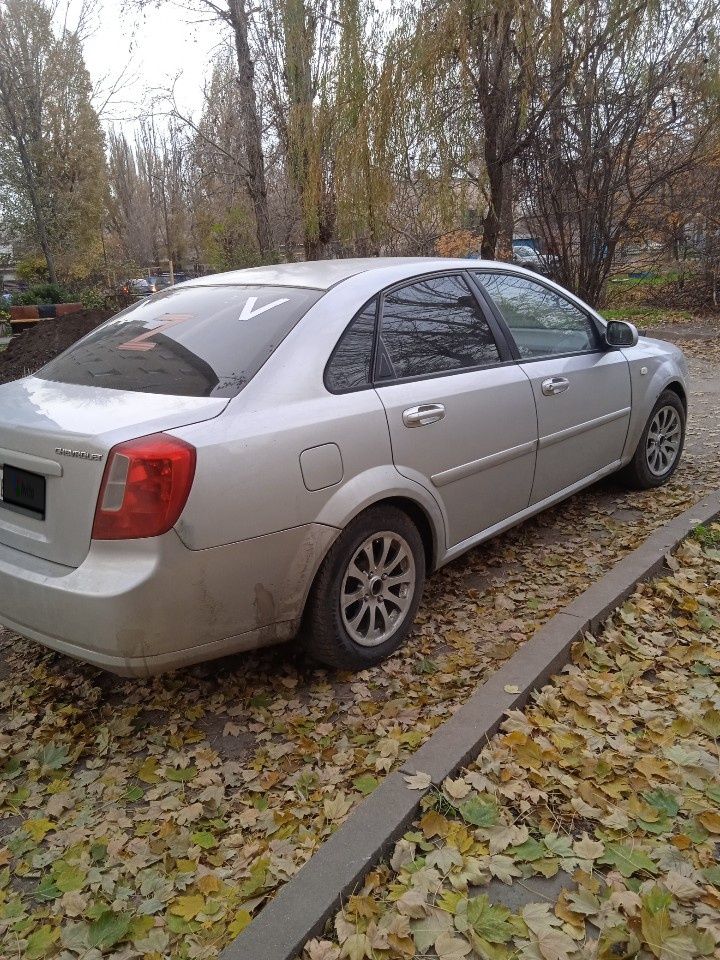 Chevrolet Lacetti: фото владельца
