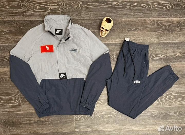 Спортивный костюм Nike