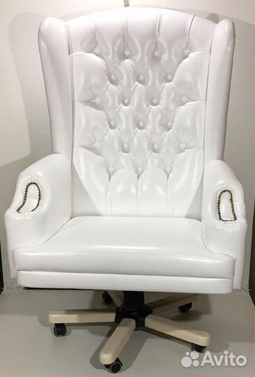 Кресло офисное