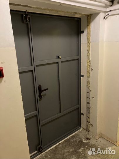 Дверь тамбурная в коридор