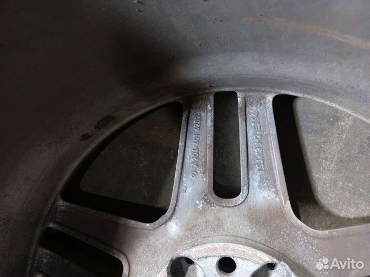 Диск литой AMG R18