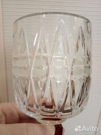 Хрустальные бокалы 
