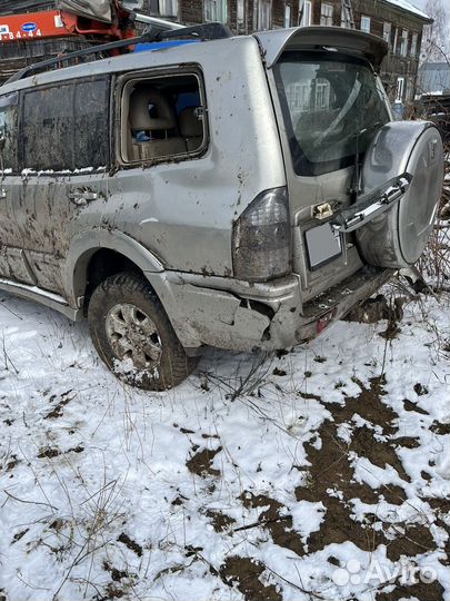 Mitsubishi Pajero 3.5 AT, 2004, битый, 75 000 км