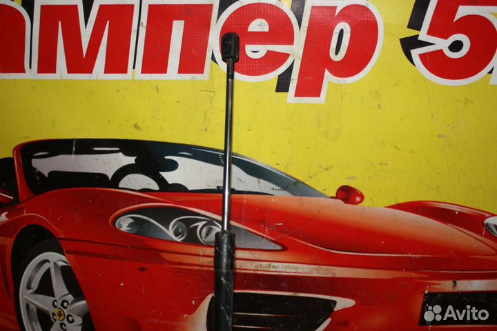 Амортизатор крышки багажника Hyundai ix35