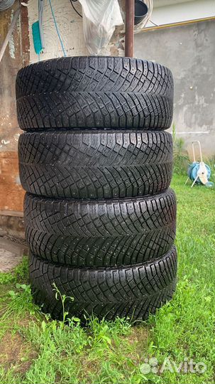 Michelin X-Ice North 4 SUV 255/50 R20