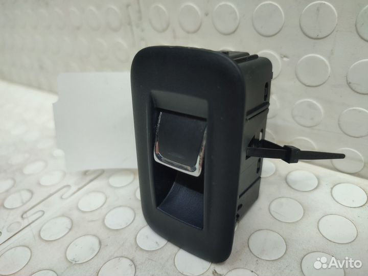 Кнопка стеклоподъемника задняя Lexus Rx 4 AL20