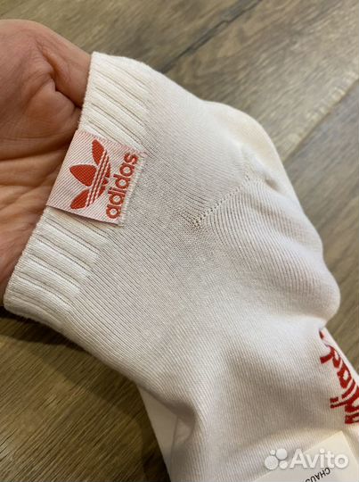Ноские женские короткие Adidas.Качество Люкс