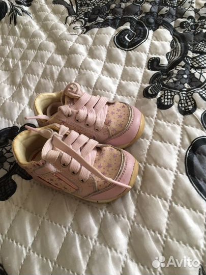 Обувь для девочки