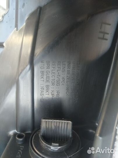 Фары передние на Киа Рио х-лайн 2020