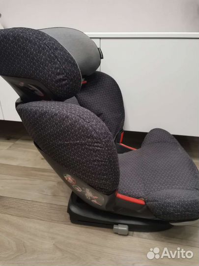 Автокресло bebe confort, от 15 кг до 36