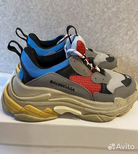 Кроссовки женские balenciaga 39 размер