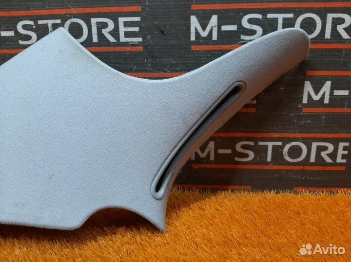 Обшивка стойки задняя левая Mercedes-Benz E-Class