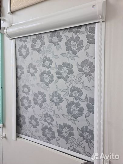 Рулонные шторы,жалюзи,шторы день-ночь