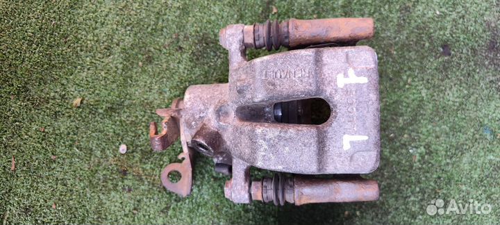 Задние суппорта Renault Scenic 1