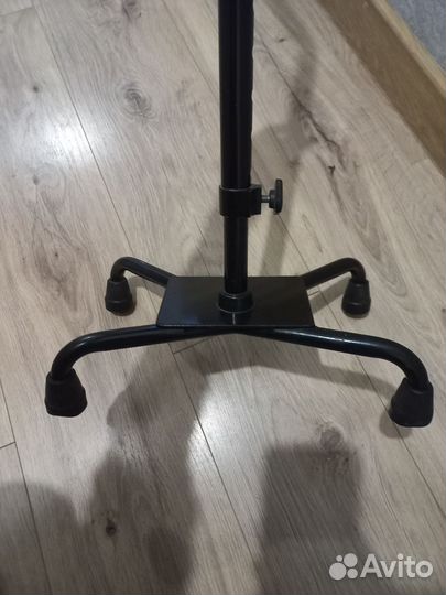 Костыль с 4 ножками