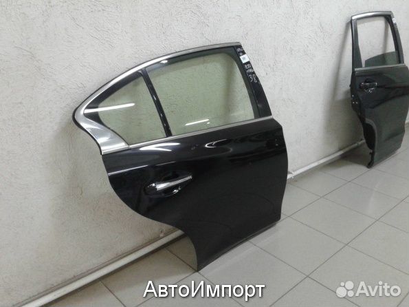 Задняя правая дверь infiniti Q50