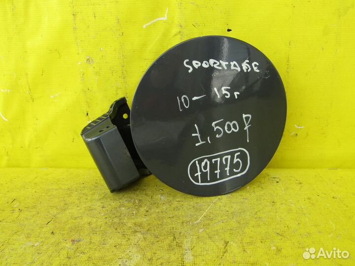 Лючок бензобака Kia Sportage 10-16 г 19775