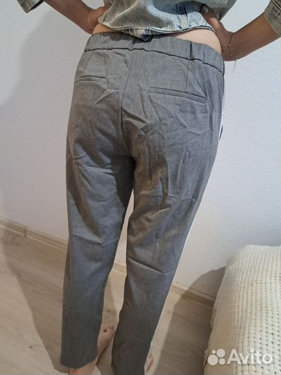 Брюки женские с лампасами reserved M