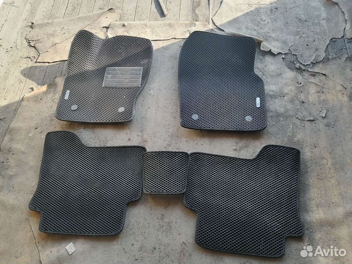 Эва коврики на Форд Куга