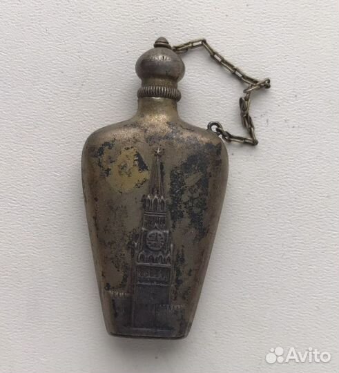 Серебряный флакон для духов Спасская башня