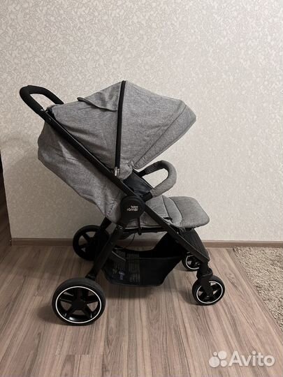 Britax Roemer B-Agile M коляска